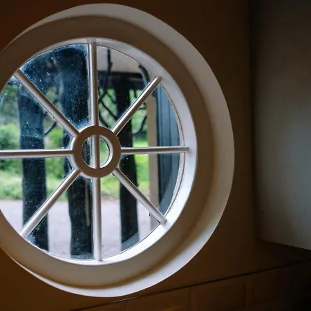 The Gatehouse At Coombe Lejlighed